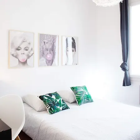 Apartment Gregbnb-com - T2 37m2 - Climatise - Parking Inclus - Balcon - Wifi Fibre - No1 Toulon