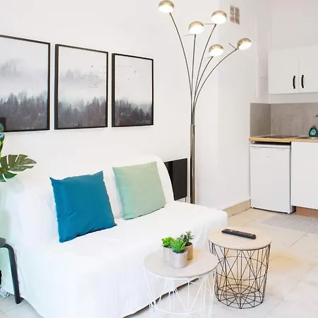 Gregbnb-com - T2 37m2 - Climatise - Parking Inclus - Balcon - Wifi Fibre - No1 Toulon